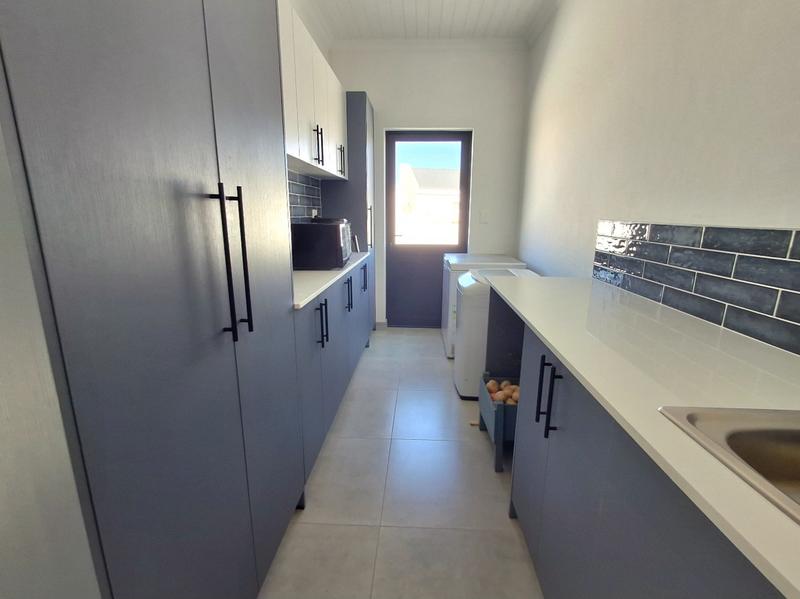 3 Bedroom Property for Sale in Britannia Bay Western Cape